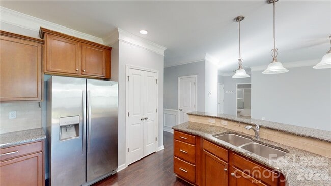 Building Photo - 16126 Long Talon Way