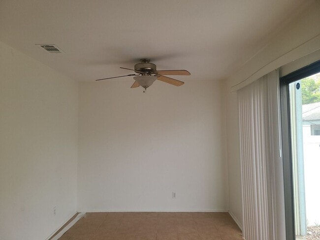 Building Photo - Beautiful 3 Bedroom Home in Loma Linda