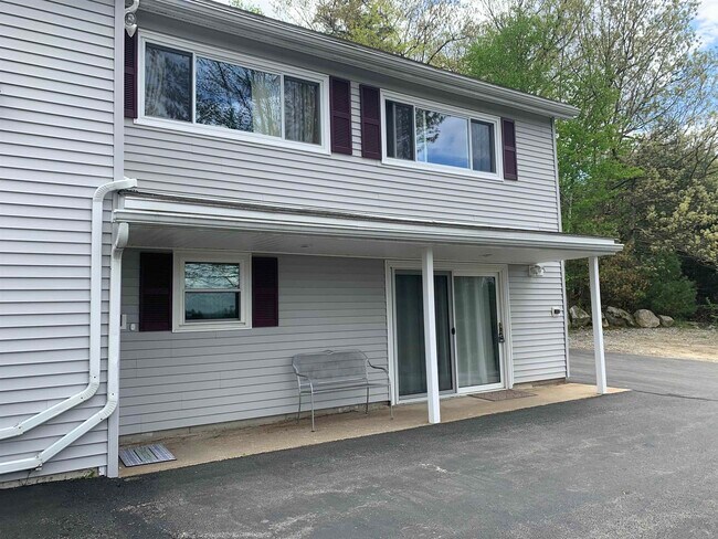 Building Photo - 299 Corning Rd