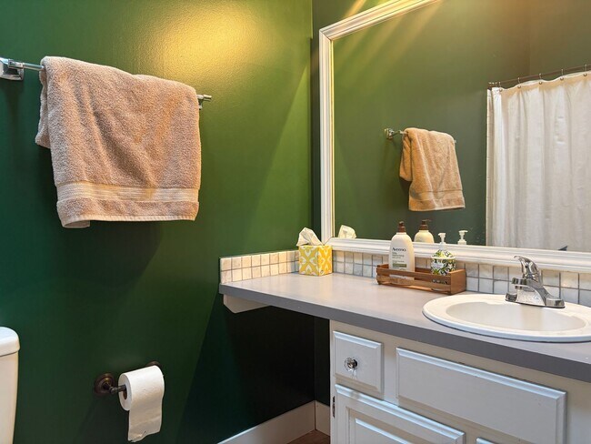 Building Photo - New Rental