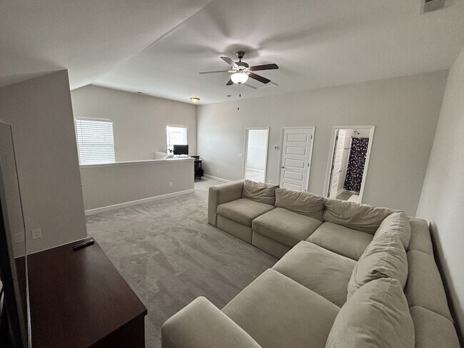 Building Photo - 155 Spade Leaf Boulevard Unit