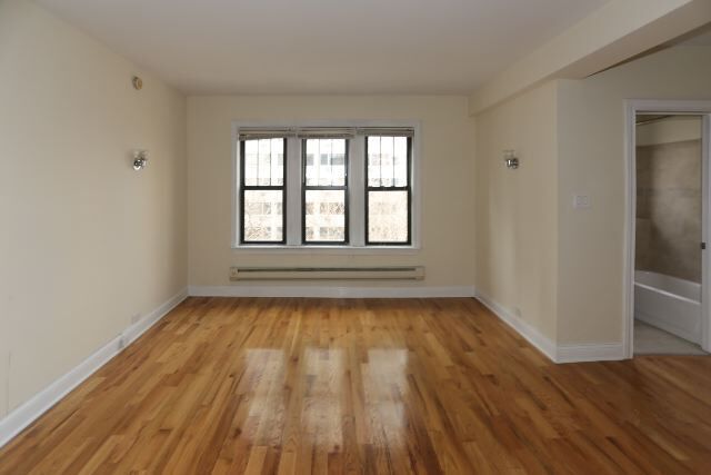 Building Photo - 1314 N Dearborn
