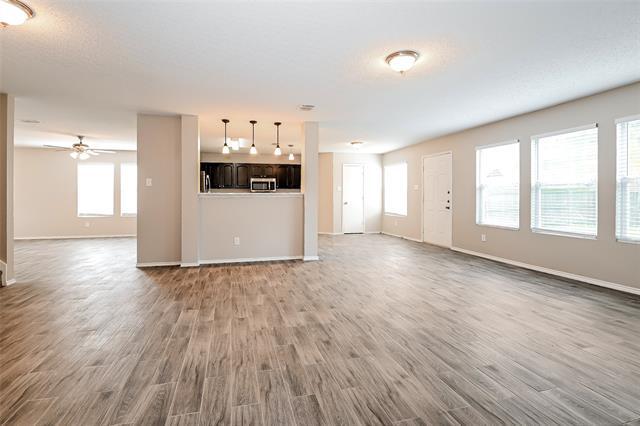 Building Photo - 4213 Silverthorne Dr
