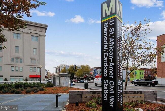 Building Photo - 3404 13th St NW