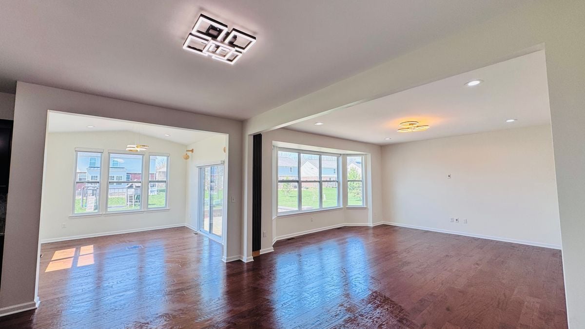 Building Photo - 912 Petersburg Dr