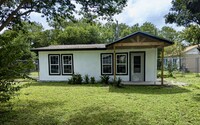 Building Photo - 2725 Deer St