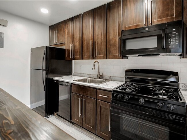 Building Photo - Grandview Manor Apartments
