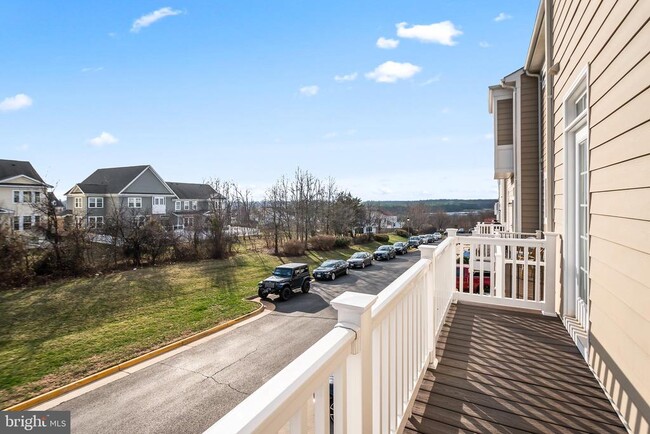 Building Photo - 20916 Houseman Terrace