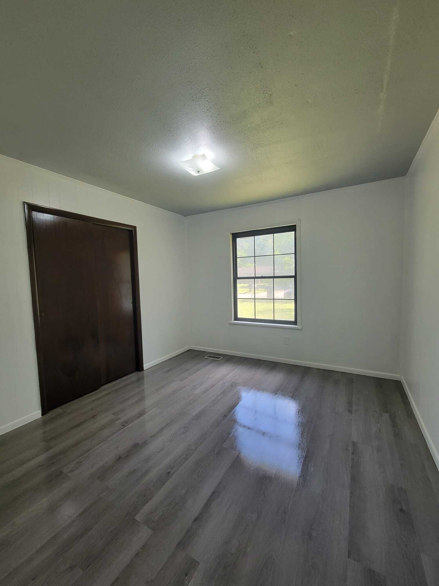 Building Photo - 3405 Granberry Dr