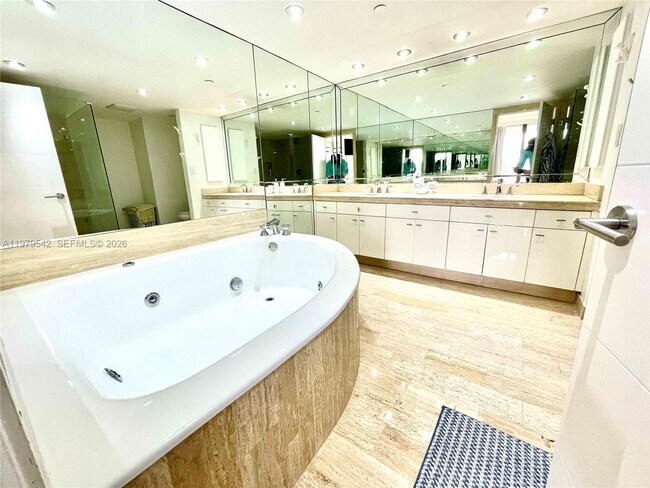 Building Photo - 19707 Turnberry Way