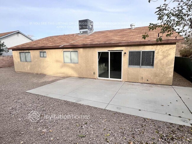 Building Photo - 214 Appian Way