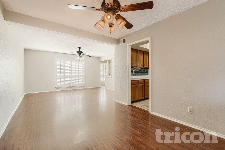 Building Photo - 6801 Greenspring Dr