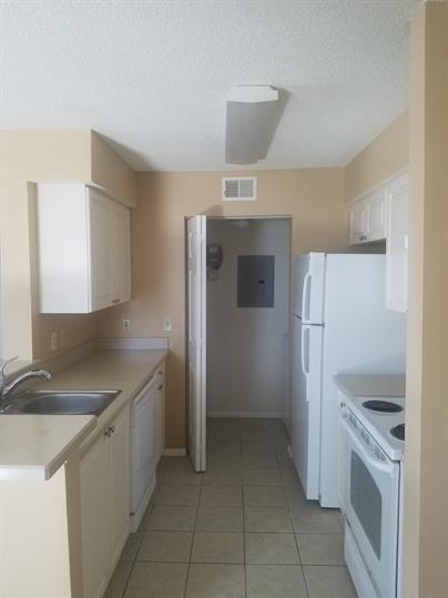 Building Photo - 1 bedroom condo in Gables Lakeside of Kissimmee