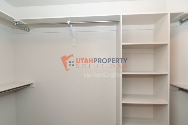 Building Photo - 15351 Tarawa Dr