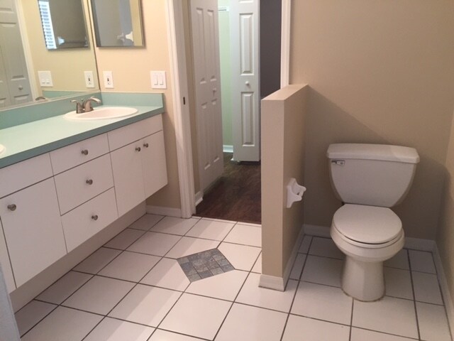 Building Photo - 7902 49th Ave E