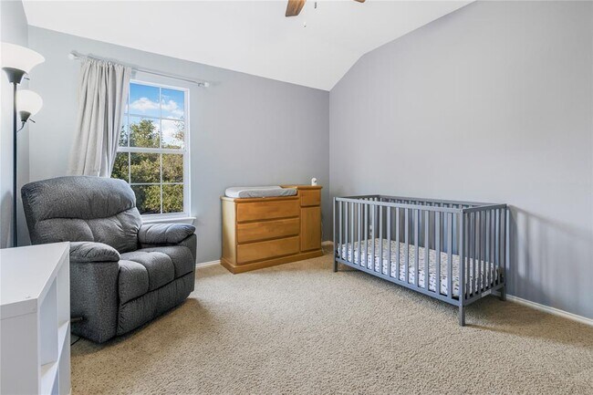 Building Photo - 1009 Rutherford Dr