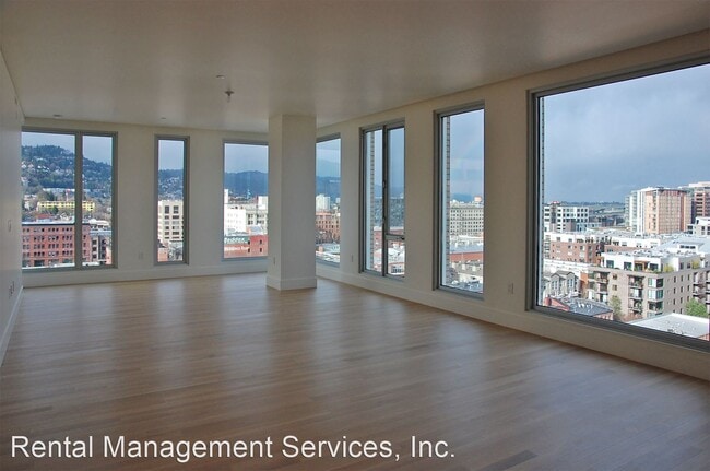 Building Photo - 2 br, 2 bath House - 937 NW Glisan #1230