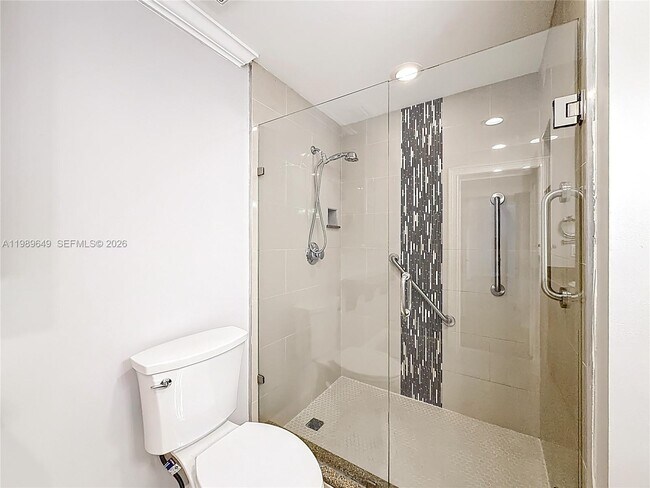 Building Photo - 4330 SW 7th St