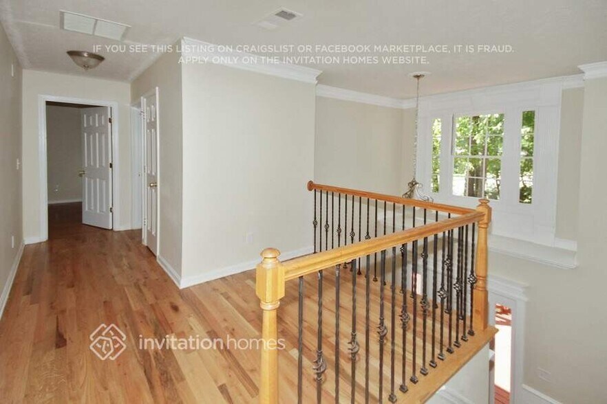 Building Photo - 6959 Whispering Oaks Ct