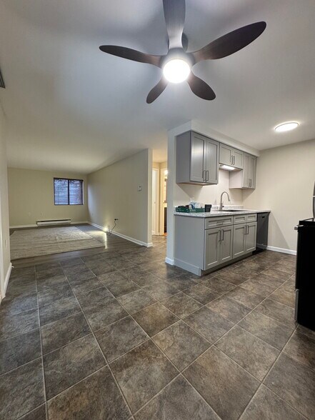 New Kitchen & LR - 44 Watertree Dr