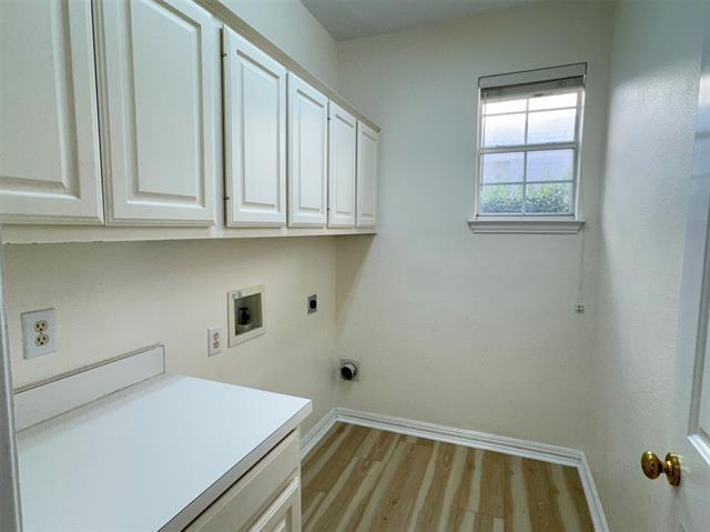 Building Photo - 3720 Southport Dr