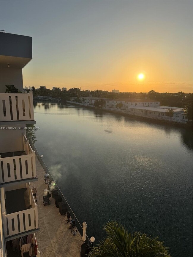 Building Photo - 7900 Tatum Waterway Dr