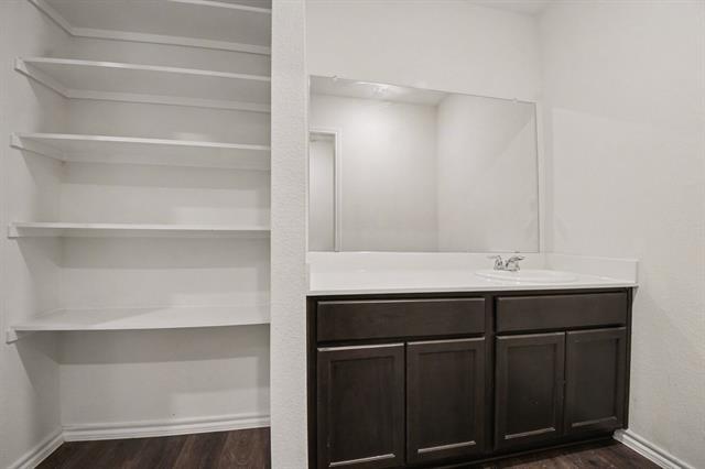 Building Photo - 505 Banner Ave