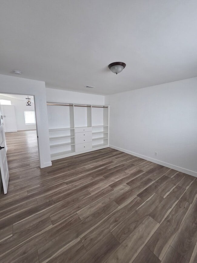 Building Photo - House with many upgraded features