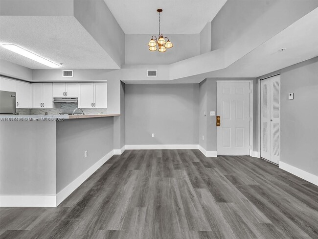 Building Photo - 2071 Renaissance Blvd