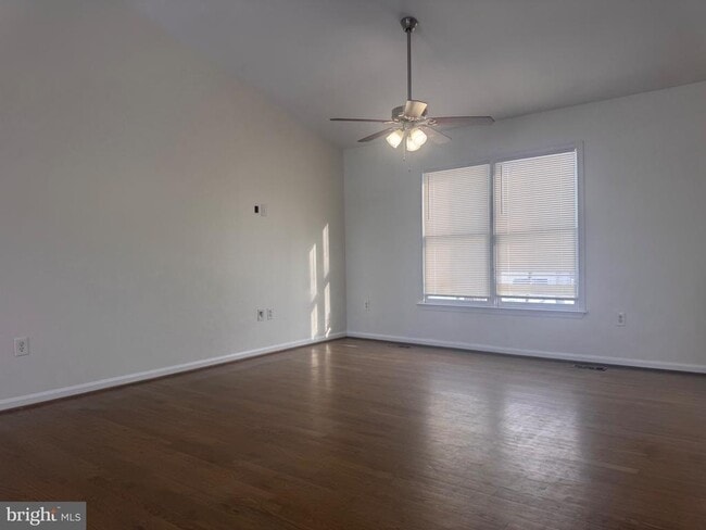 Building Photo - 12903 Verrey Ct