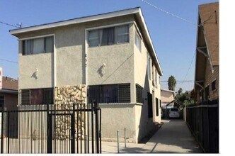 Building Photo - 237 57th St
