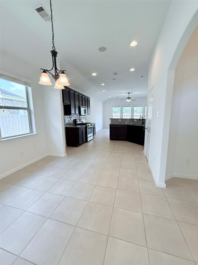 Building Photo - 4031 Addison Ranch Ln