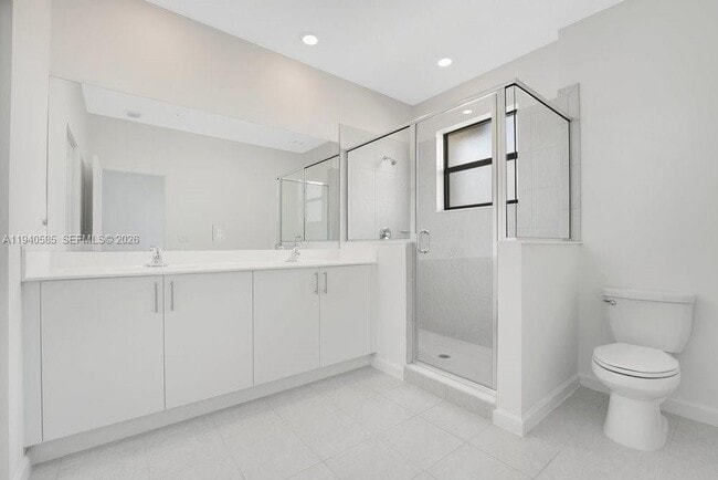 Building Photo - 15955 SW 2nd St