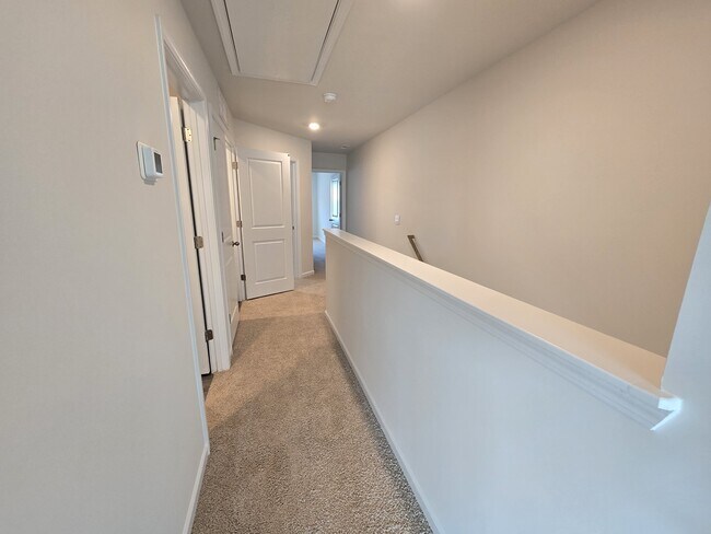Building Photo - 114 Holmes Corner Dr