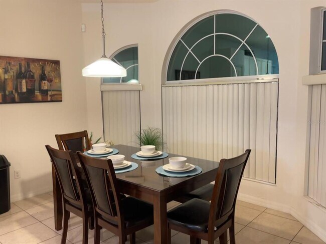 Building Photo - 1010 Tourmaline Dr