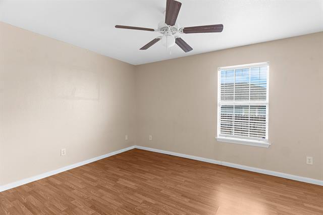 Building Photo - 1702 Manor Garden Mnr