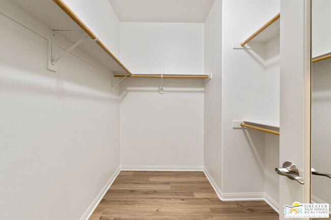 Building Photo - 82011 Deniro Ct
