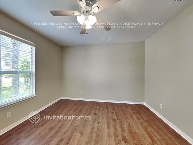 Building Photo - 12567 23rd St E