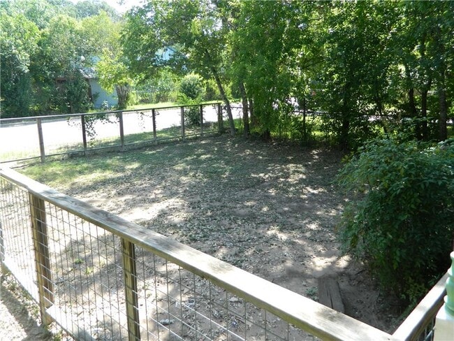 Building Photo - 4501 Lareina Dr