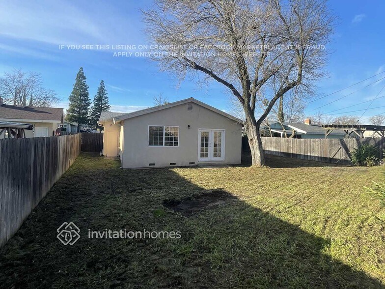 Building Photo - 8158 Lichen Dr