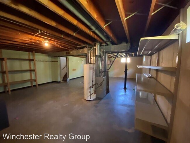 Building Photo - 2 br, 1 bath House - 3223 Buder Ct