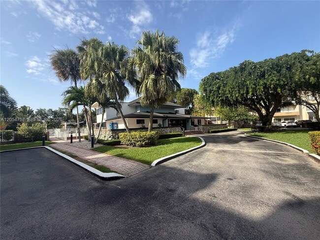 Building Photo - 7755 SW 86th St
