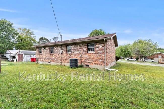 Primary Photo - 123 Rock Creek Dr