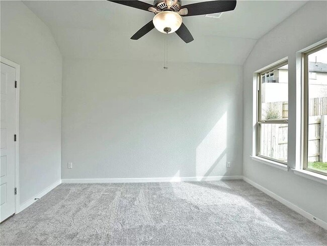 Building Photo - 129 San Domenico Cv