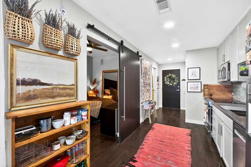 Building Photo - 1212 Laurel St