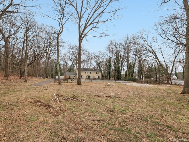 Building Photo - 5 Linda Ct