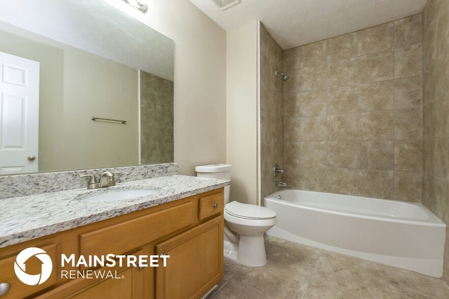 Building Photo - 4064 Robin Cir