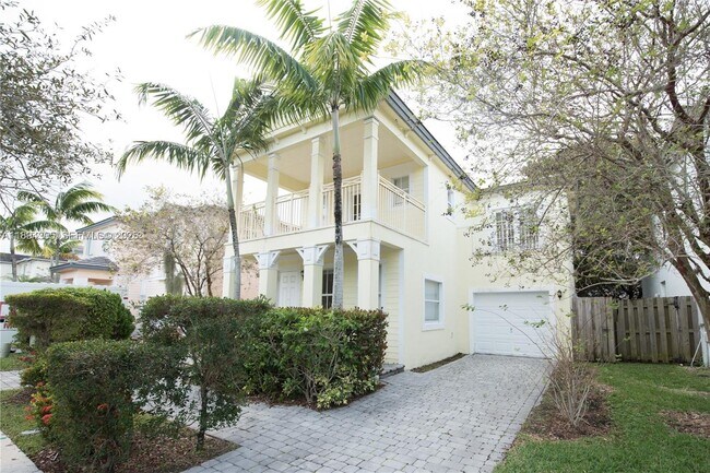 Building Photo - 174 NE 32nd Terrace