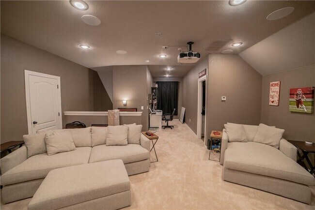 Building Photo - 3710 Monte Vallo Manor