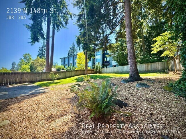 Building Photo - 2139 N 148th St
